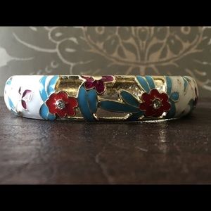 Floral magnetic clasp bangle bracelet